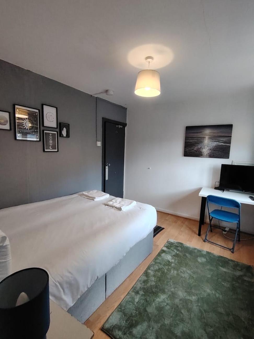Colebert Avenue Homestay